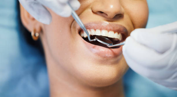 Best Weekend Emergency Dentist in Hamton, IL