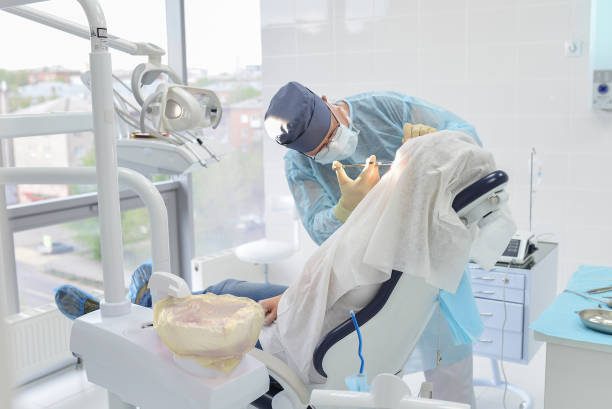 Best Emergency Tooth Extraction in Hamton, IL